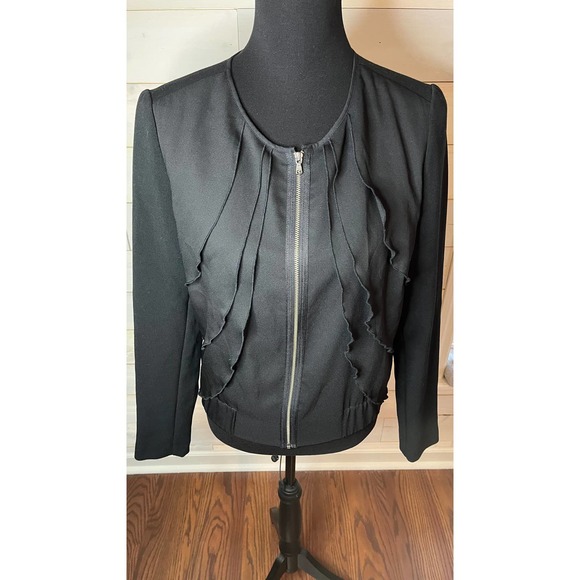 Women's Gap Black Ruffled Jacket Ruching Bottom Sz M Zip Front Top - Picture 11 of 13
